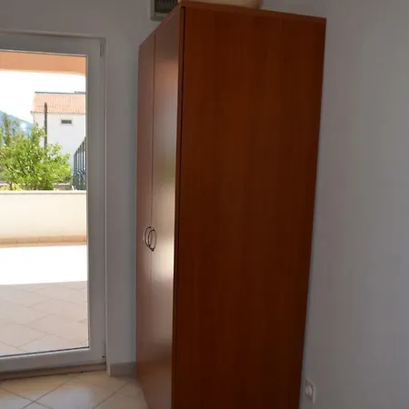 Apartment Darica Vid *