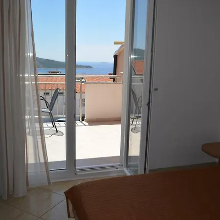 Darica Vid Apartment Primosten