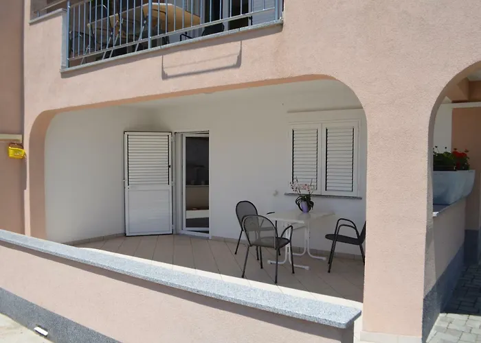 Darica Vid Apartman *